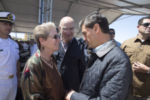Barbara Taylor and President Enrique Peña Nieto